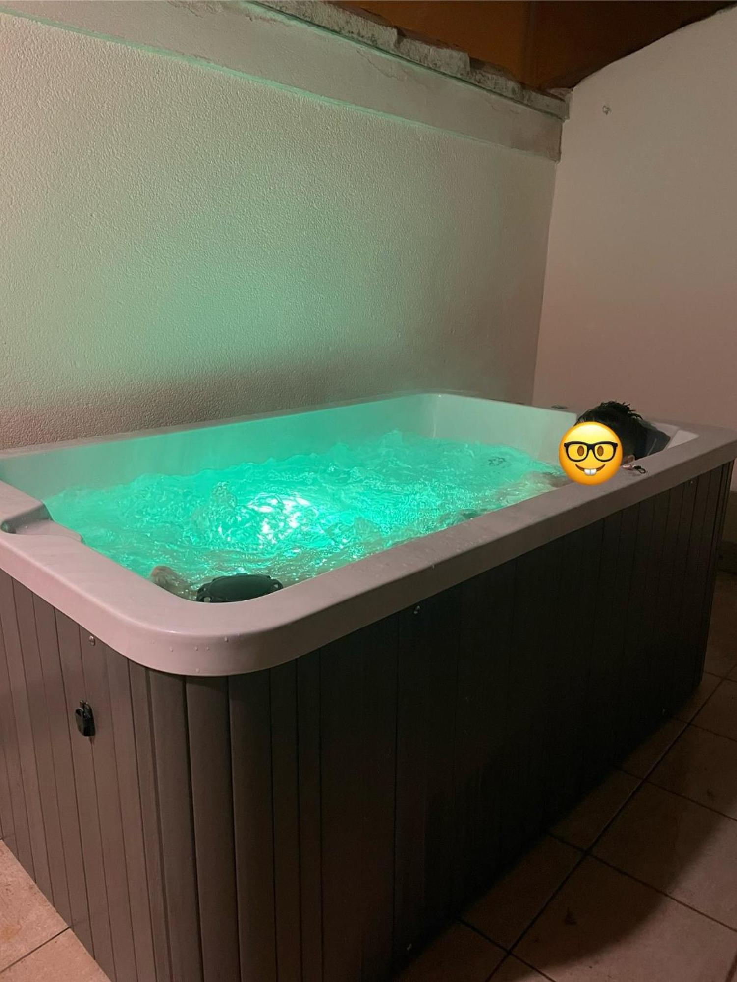 Maison De Village Avec Jacuzzi Et Garage Bédoin Kültér fotó